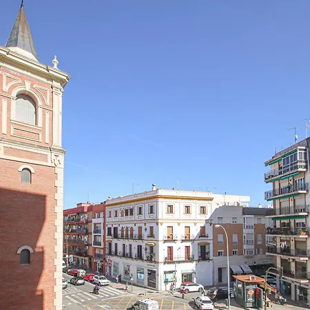 Fabulous With Great Views - 15m Giralda Appartement *