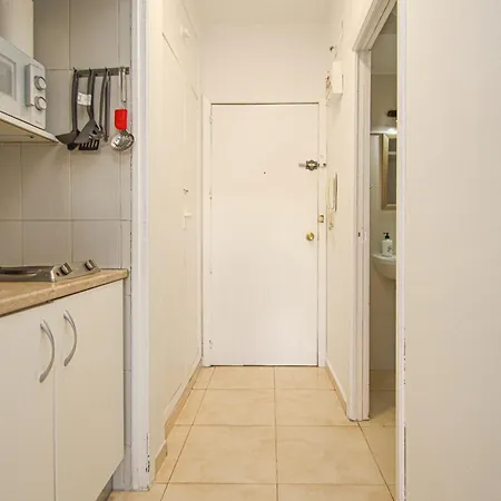 Fabulous With Great Views - 15m Giralda 아파트 *